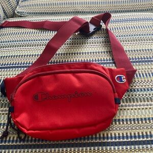 Fanny pack never used